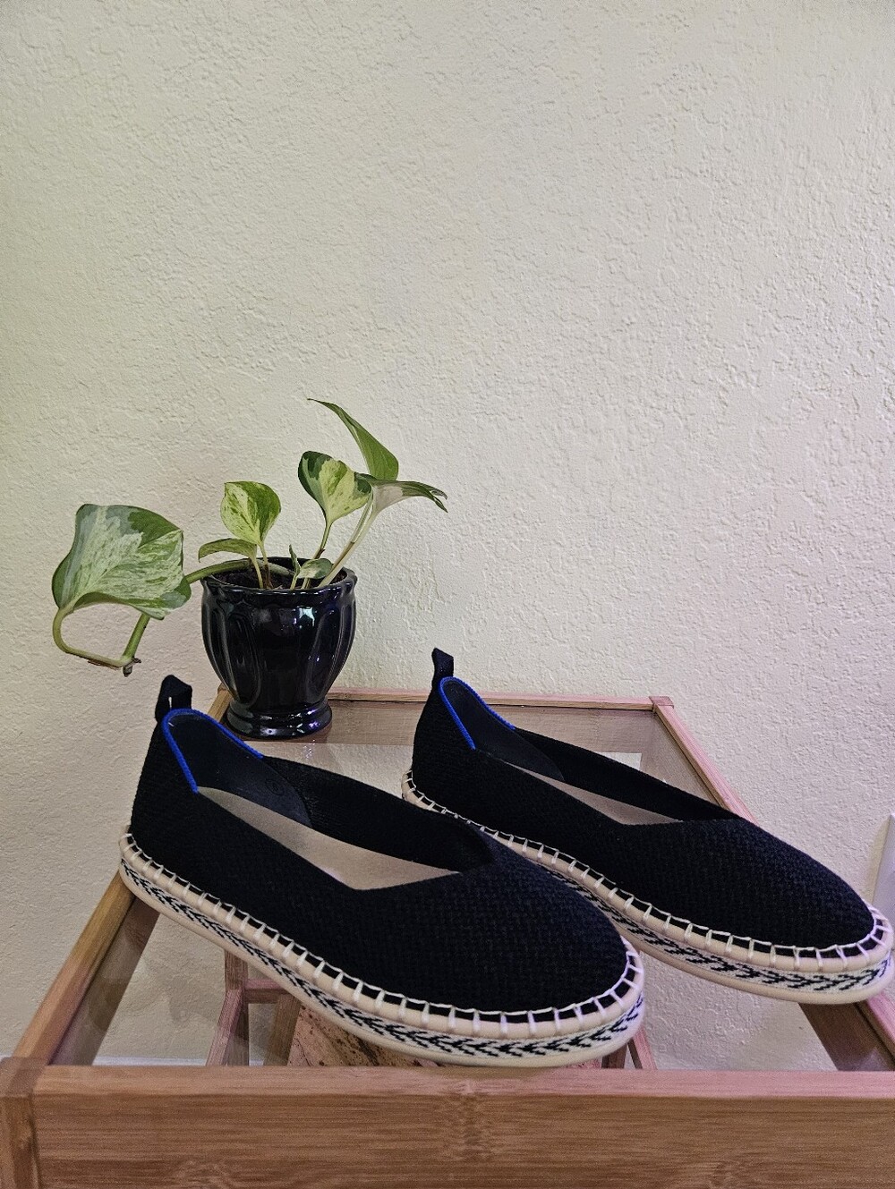 Rothy's Black Knit Espadrille with Blue Trim Sz 6